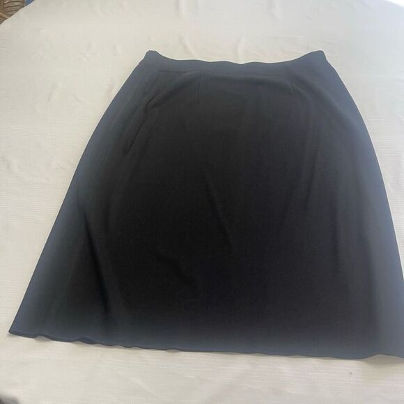 Exclusively Misook Black Acrylic 2 Pc Skirt Set Size Medium Top Large Skirt - Picture 12 of 12